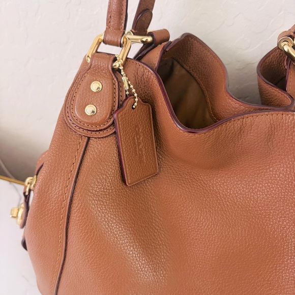 Coach Edie 31 Pebbled Leather Shoulder Bag 57125 - Picture 4 of 16